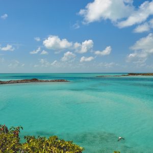 ocean scene, bahamas, caribbean, sailing